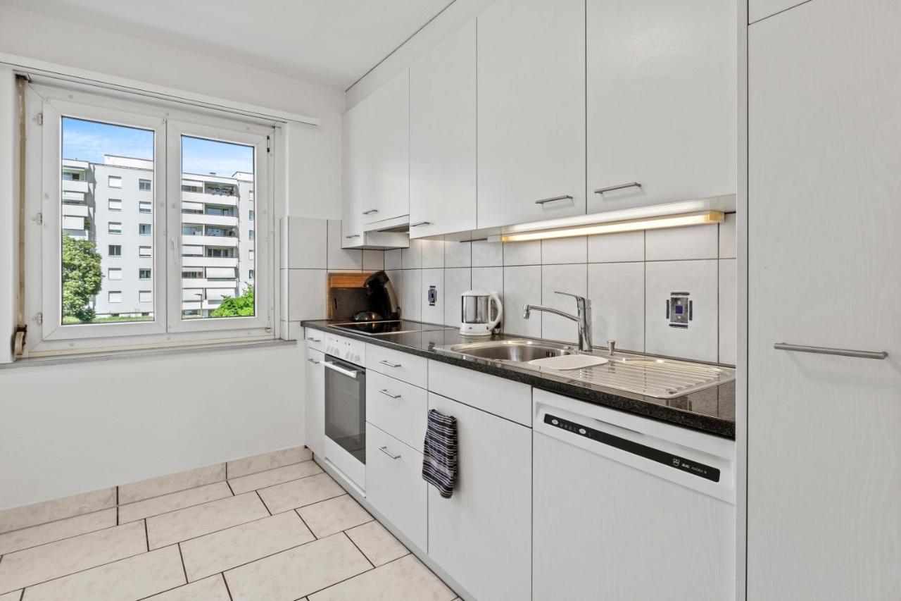 Pearlstay - Spacious Excellent Connection Parking Washer Homestay Winterthur