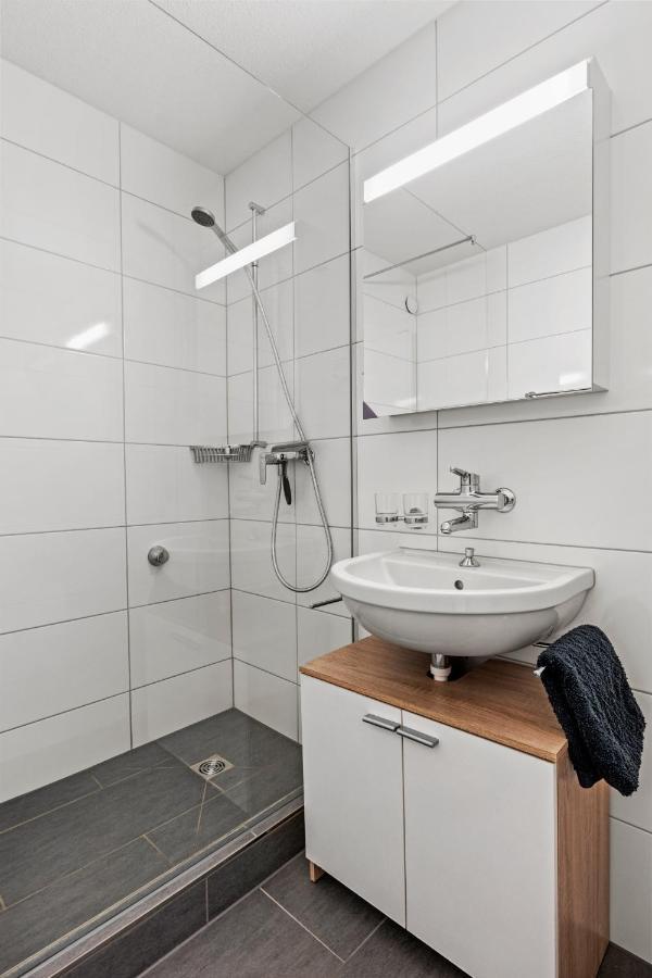 Homestay Spacious-excellent Connection-parking-washer