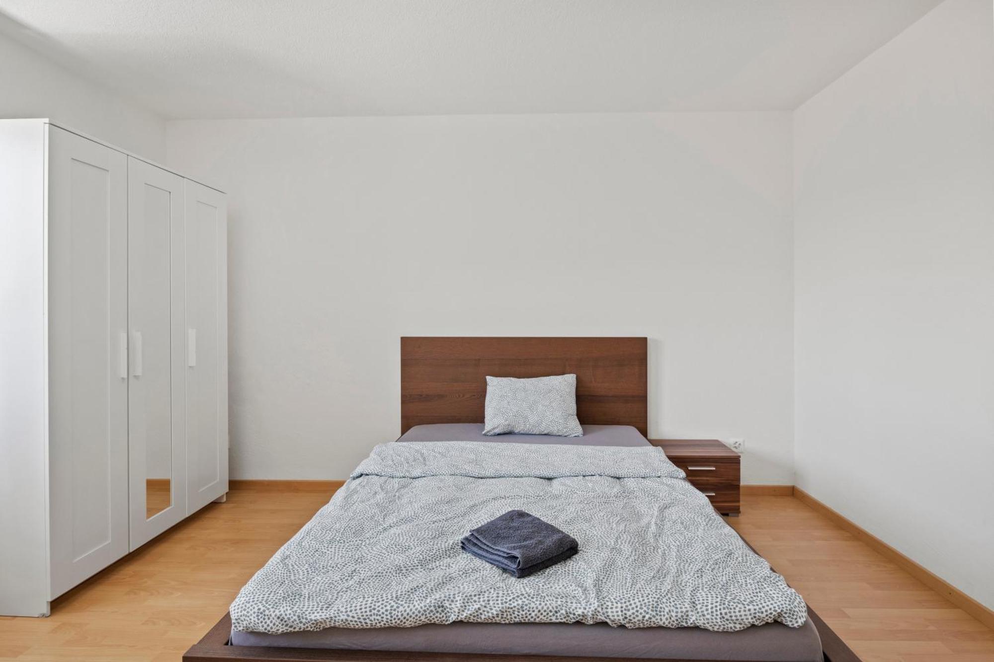 Spacious-excellent Connection-parking-washer *